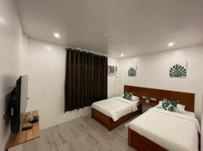 The Nook Hotel by garulo